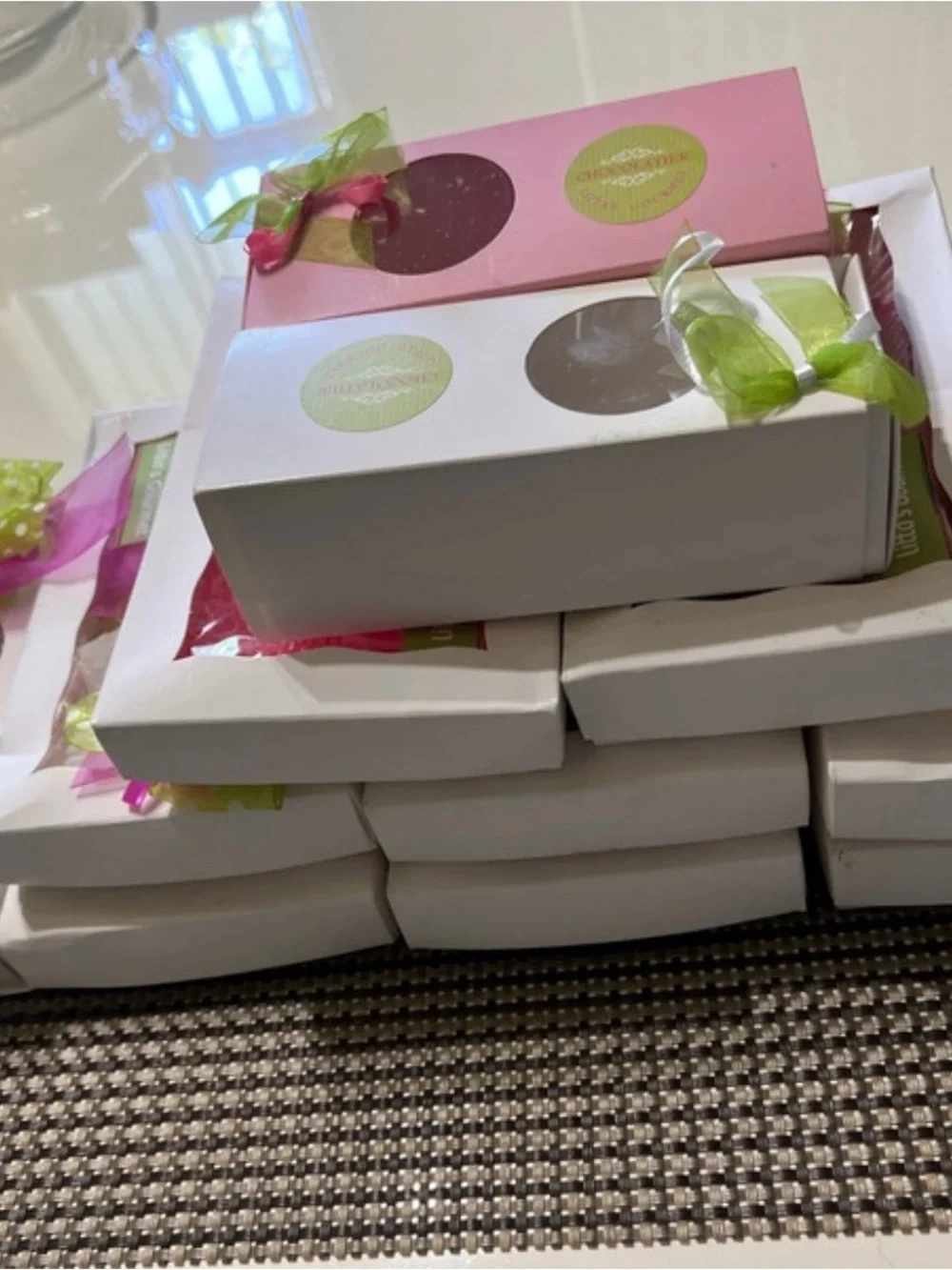 Luxury Pink & Green Gift-Wrapped Bath Set